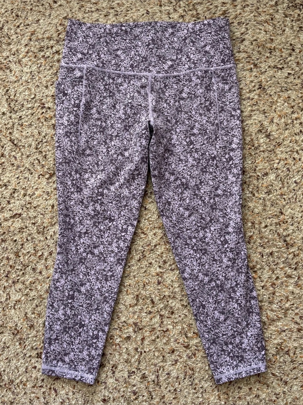 Athleta Crop Leggings